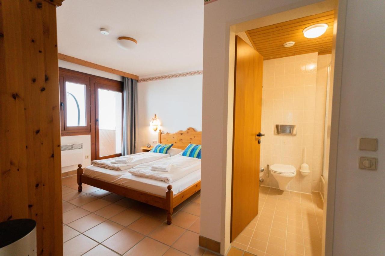 Apartment Weitblick - Almresort Gerlitzen Treffen Εξωτερικό φωτογραφία