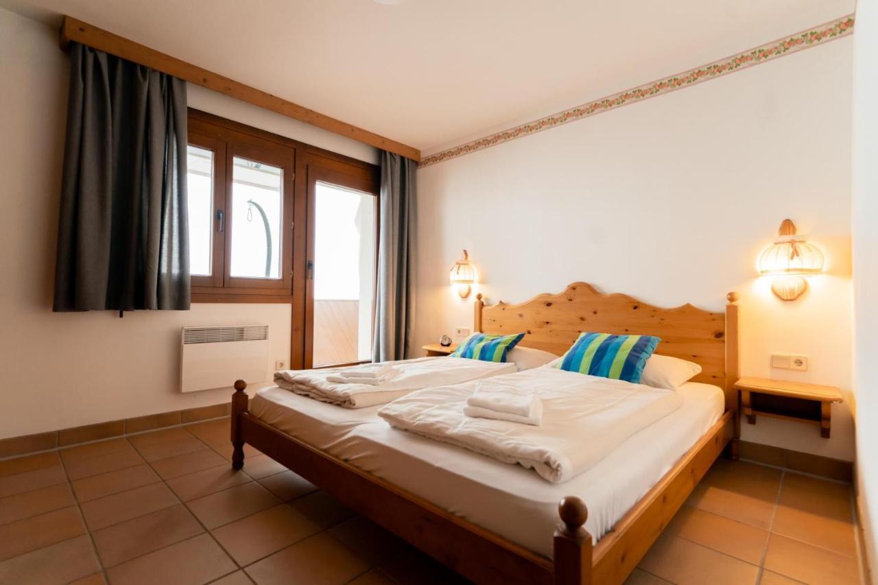 Apartment Weitblick - Almresort Gerlitzen Treffen Εξωτερικό φωτογραφία