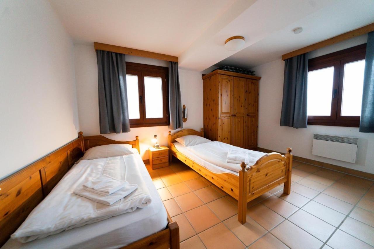 Apartment Weitblick - Almresort Gerlitzen Treffen Εξωτερικό φωτογραφία